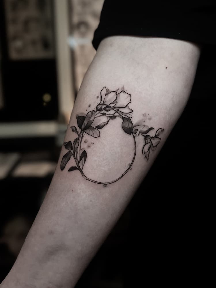 Graphic tattoo